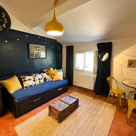 Cosy Provencal Apartamento Belgentier Exterior foto